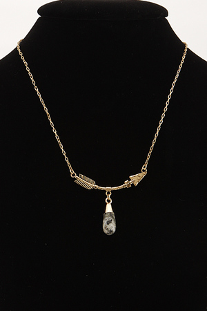 Arrow Necklace With Stone 6BCJ7